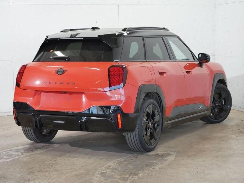 Second-hand Mini Aceman 135 kW (184 CP) 2024 Roșu SUV