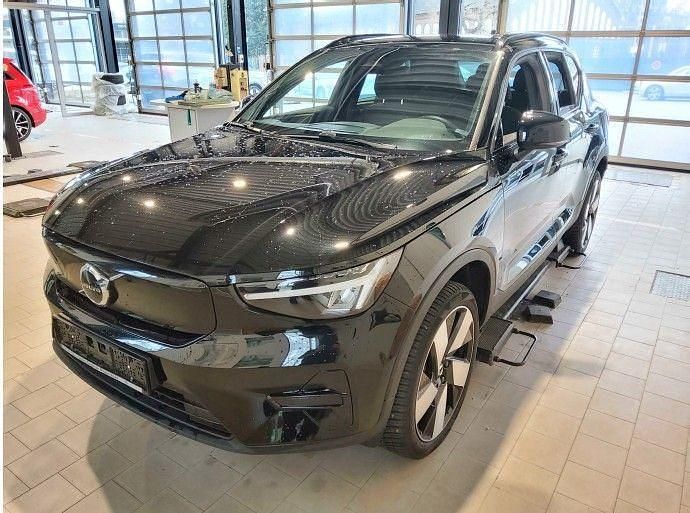 Gebraucht Volvo XC40 Core 169 kW (231 PS) 2023 Stone SUV