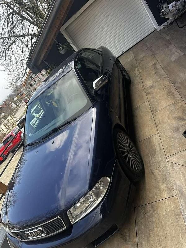 Gebraucht Audi A4 125 PS (91 kW) 1997 Limousine