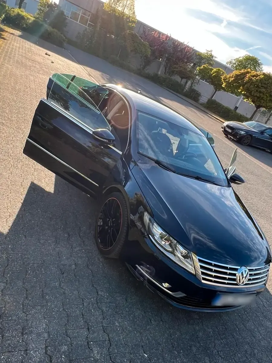 Second-hand VW CC 150 CP (110 kW) 2016 Negru Berlinǎ
