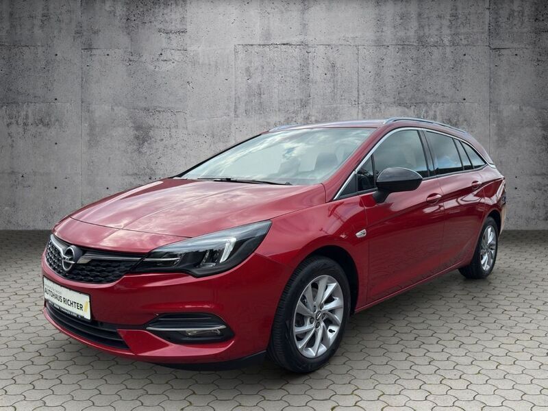 Rot Gebraucht 2022 Opel Astra Kombi | 15.990 € (Guter Preis) - Bild 1/4
