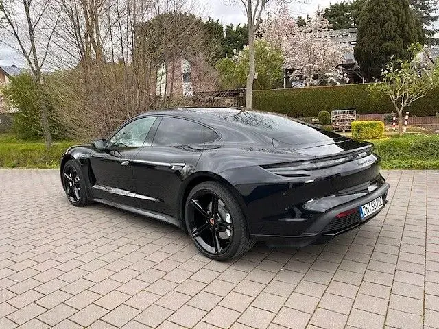 Gebraucht Porsche Taycan Turbo 500 kW (680 PS) 2021 Schwarz Limousine