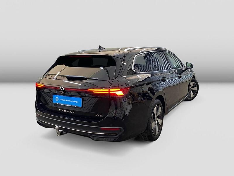 Gebraucht VW Passat Business 150 PS (110 kW) 2025 Schwarz Kombi