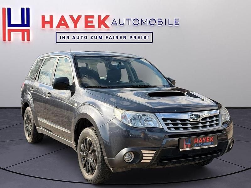 Gebraucht Subaru Forester Active 147 PS (108 kW) 2012 Grau SUV