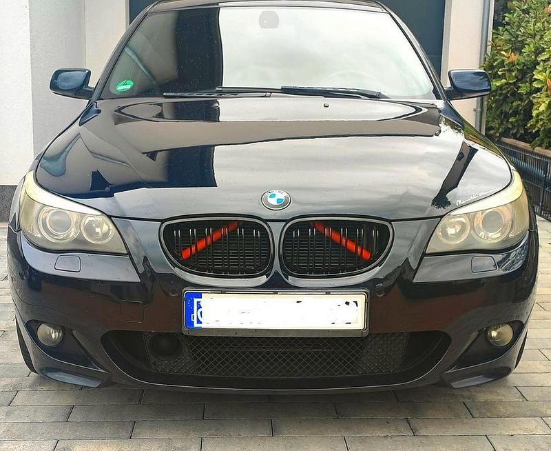 Schwarz Gebraucht 2005 BMW 530 Performance Limousine | 6.499 € (Superpreis) - Bild 1/4