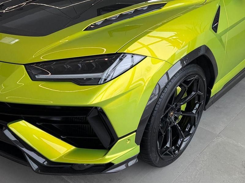 Gebraucht Lamborghini Urus 666 PS (489 kW) 2024 Grün SUV