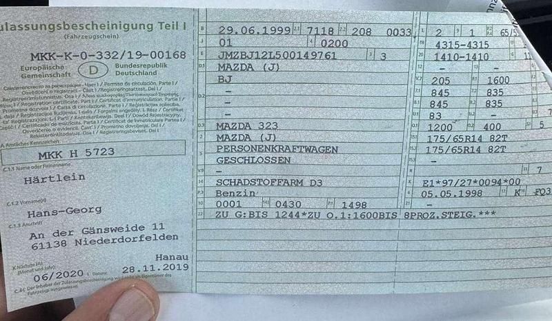 Gebraucht Mazda 323 75 PS (55 kW) 1999 Limousine