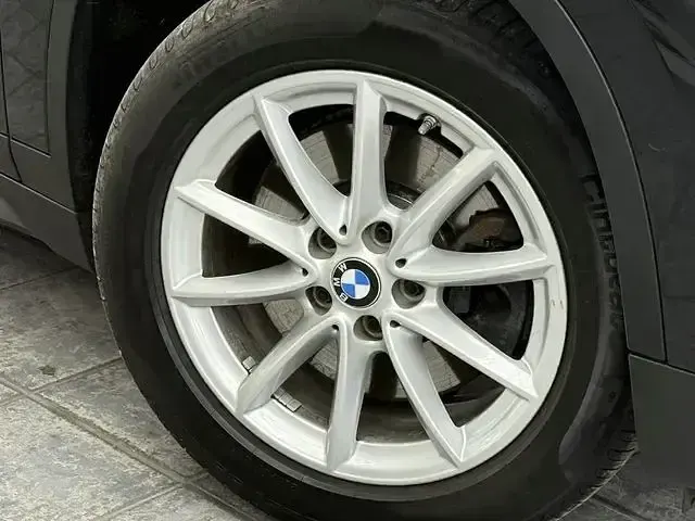 Gebraucht BMW X1 Advantage 190 PS (139 kW) 2018 Schwarz SUV