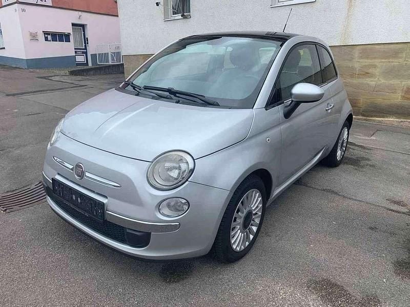 Silber Gebraucht 2011 Fiat 500 Lounge Limousine | 3.450 € (Superpreis) - Bild 1/4
