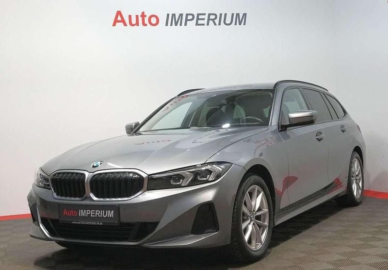 Skyscraper grau Gebraucht 2023 BMW 320 Shadowline Kombi | 28.590 € (Guter Preis) - Bild 1/3