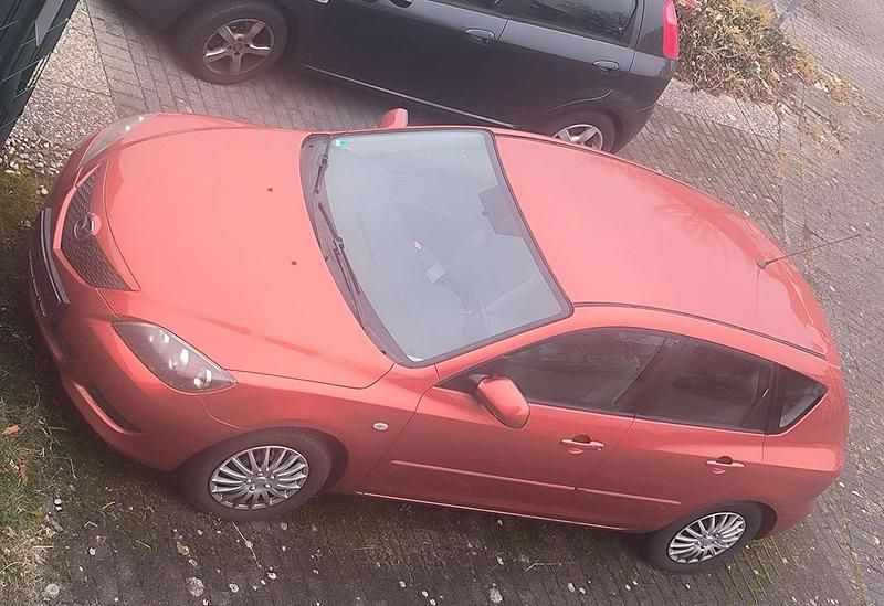 Gebraucht Mazda 3 105 PS (77 kW) 2005 Rot Limousine