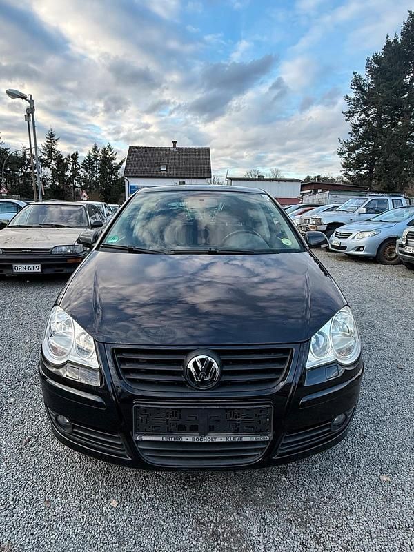 Gebraucht VW Polo 80 PS (58 kW) 2009 Schwarz Kleinwagen