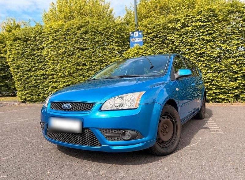 Second-hand Ford Focus 125 CP (91 kW) 2007 Albastru Break