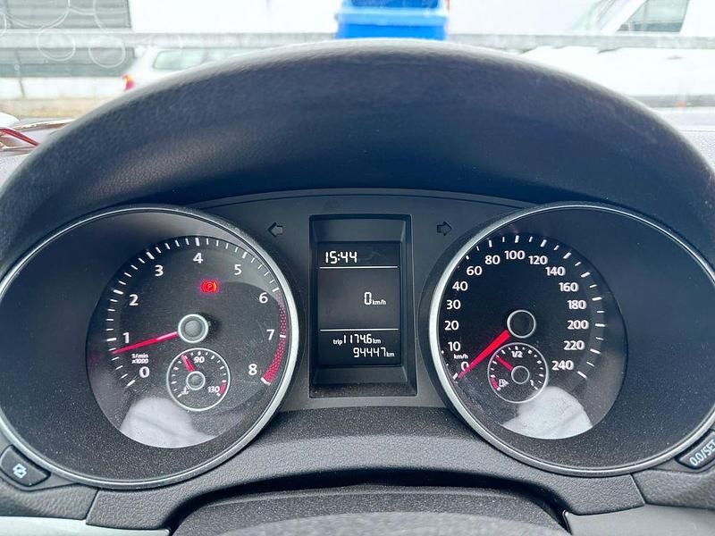 Używany VW Golf VII 80 KM (58 kW) 2012 Niebieski Sedan/Limuzyna