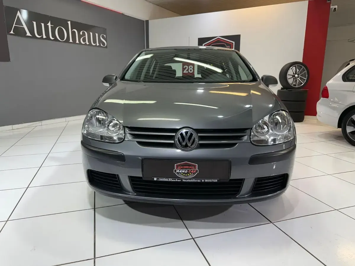 Gebraucht VW Golf VI Edition 80 PS (58 kW) 2008 Grau Kleinwagen