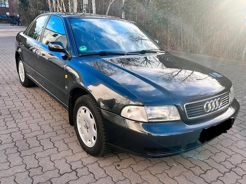 Gebraucht Audi A4 102 PS (75 kW) 1997 Schwarz Limousine
