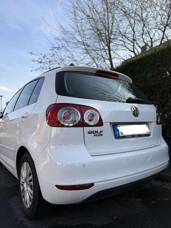 Gebraucht VW Golf VII Comfortline 80 PS (58 kW) 2013 Limousine