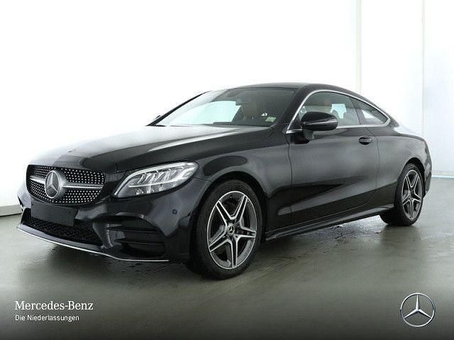 Gebraucht 2019 Mercedes C200 AMG line | 33.800 € - Bild 1/4