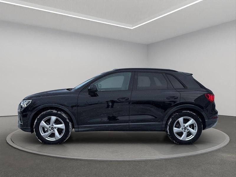Neu Audi Q3 Advanced Plus 150 PS (110 kW) 2025 Mythosschwarz metallic SUV