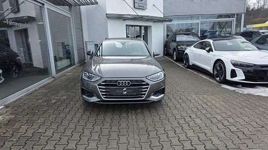 Gebraucht Audi A4 Advanced 150 PS (110 kW) 2021 Terragrau (metallic) Kombi