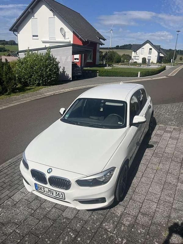 Gebraucht BMW 116 M Sport 109 PS (80 kW) 2015 Weiß Kleinwagen