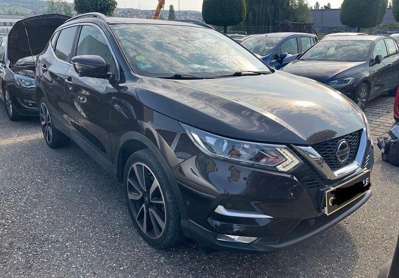 Schwarz Gebraucht 2019 Nissan Qashqai 360º SUV | 14.999 € (Guter Preis) - Bild 1/4