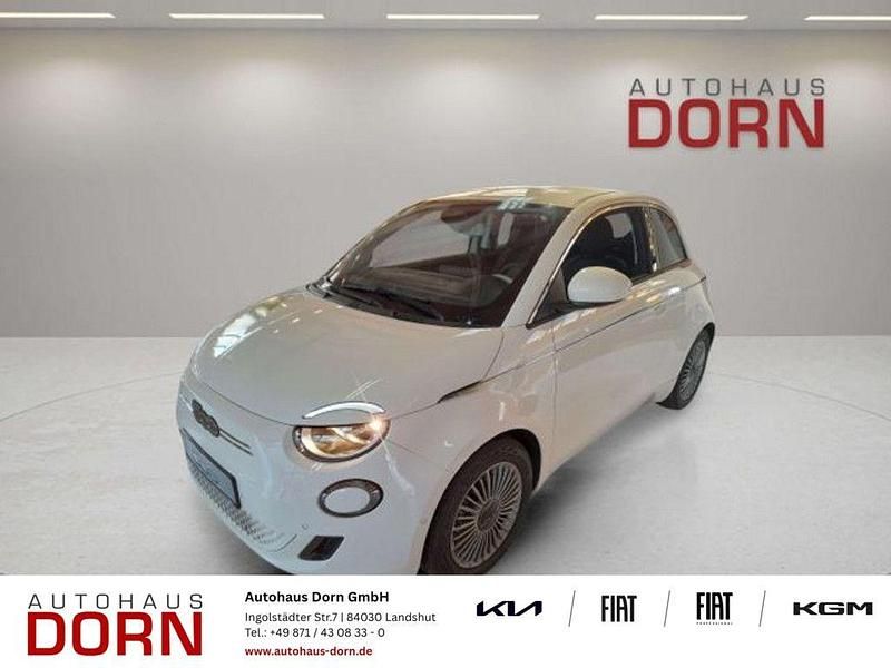 Weiß Gebraucht 2023 Fiat 500e Tech Limousine | 24.990 € (Teuer) - Bild 1/4