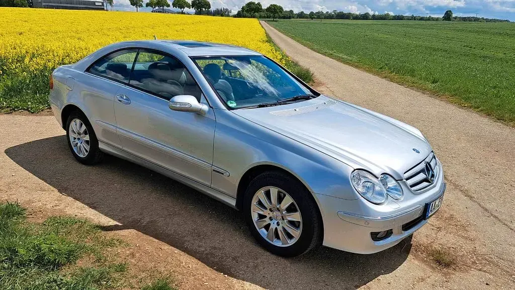 Gebraucht Mercedes CLK280 Elegance 231 PS (169 kW) 2007 Silber Coupé
