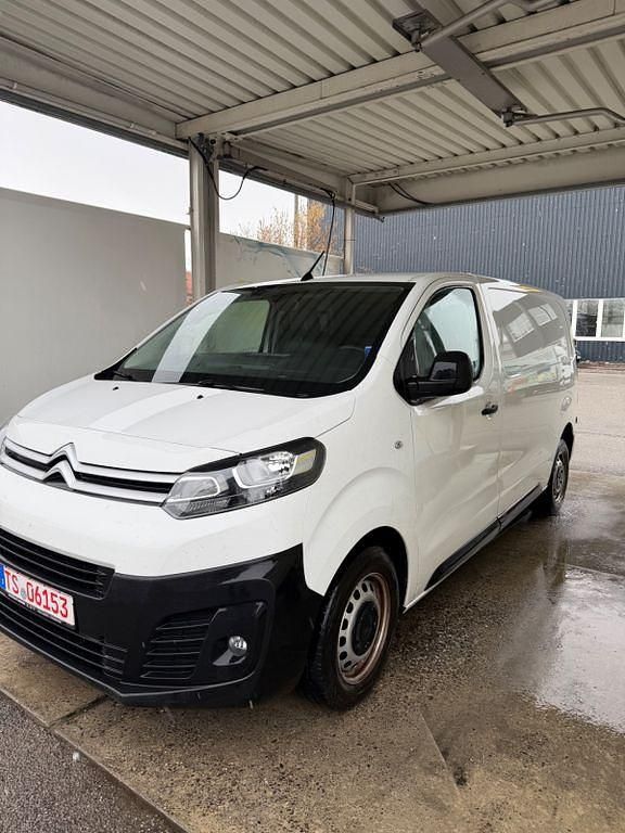 Gebraucht Citroën Jumpy 122 PS (89 kW) 2022 Weiß Van / Kleinbus