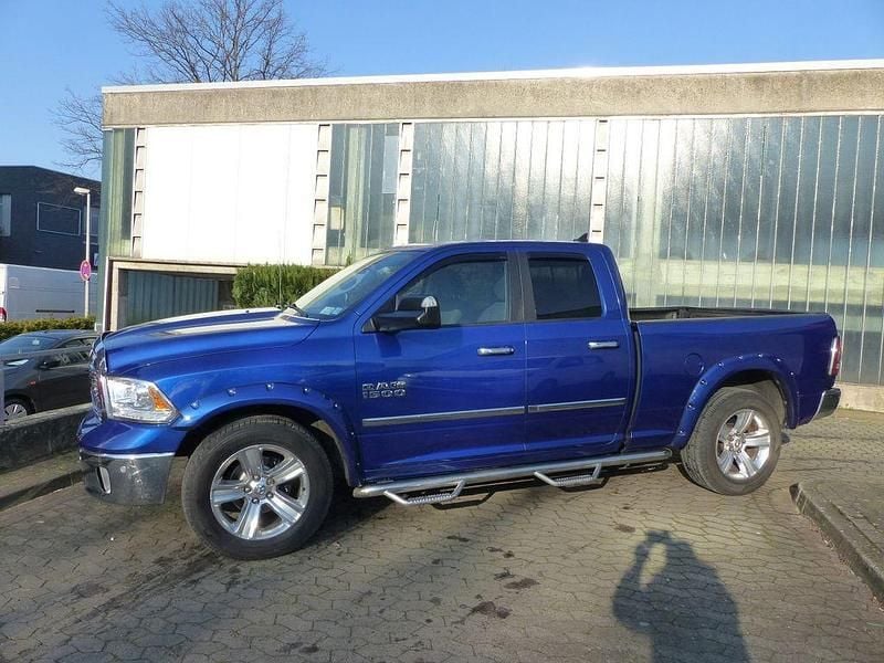 Gebraucht Dodge Ram 243 PS (178 kW) 2016 Blau Pickup
