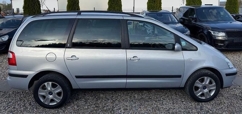 Używany Ford Galaxy Ghia 145 KM (106 kW) 2001 Srebrny Minivan