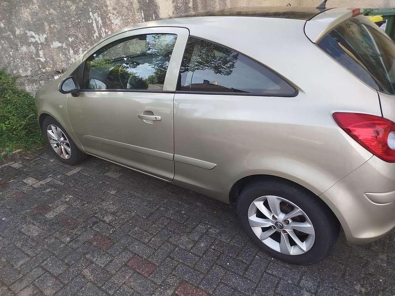 Gebraucht 2007 Opel Corsa Limousine | 600 € (Guter Preis) - Bild 1/4
