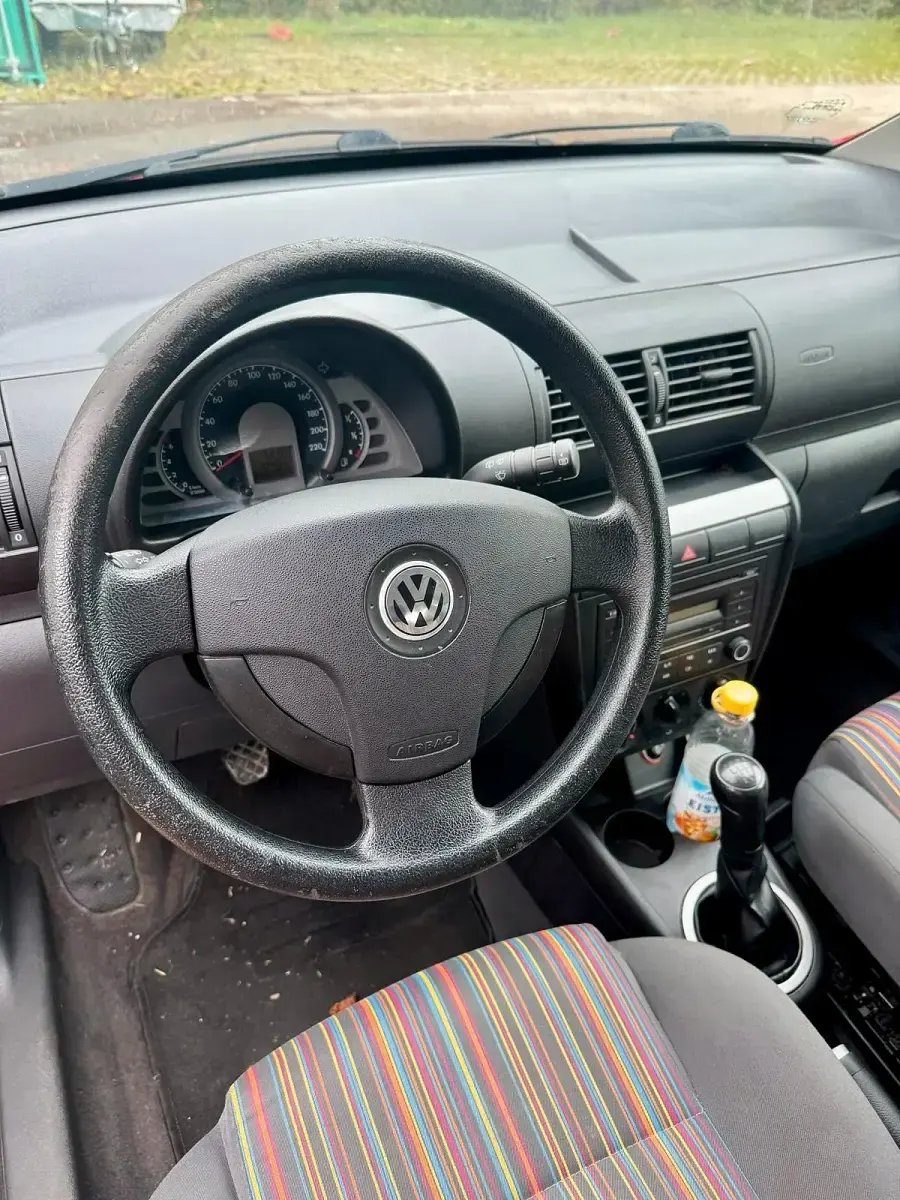 Gebraucht VW Fox 55 PS (40 kW) 2007 Rot Kleinwagen