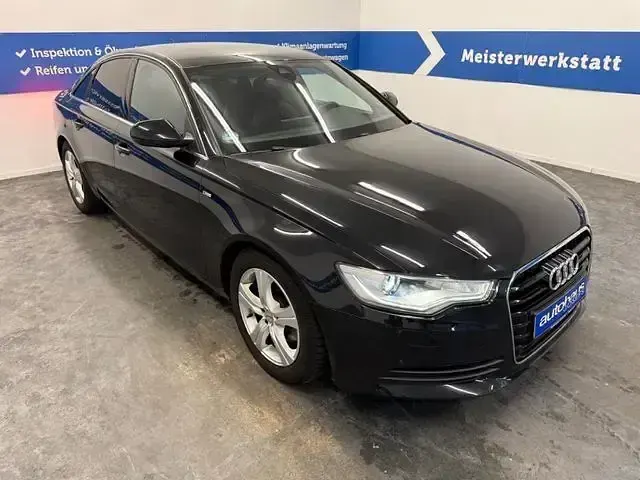 Używany Audi A6 S-Line 179 KM (131 kW) 2013 Czarny Sedan/Limuzyna