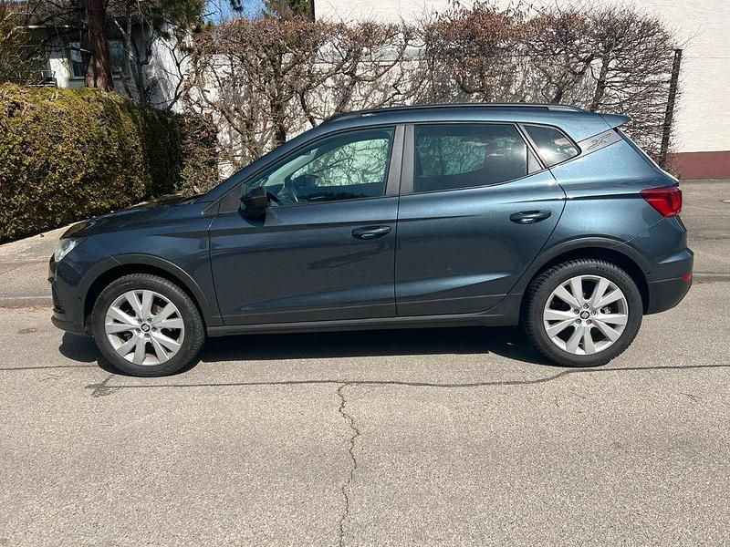 Gebraucht Seat Arona Style 116 PS (85 kW) 2019 Grau SUV