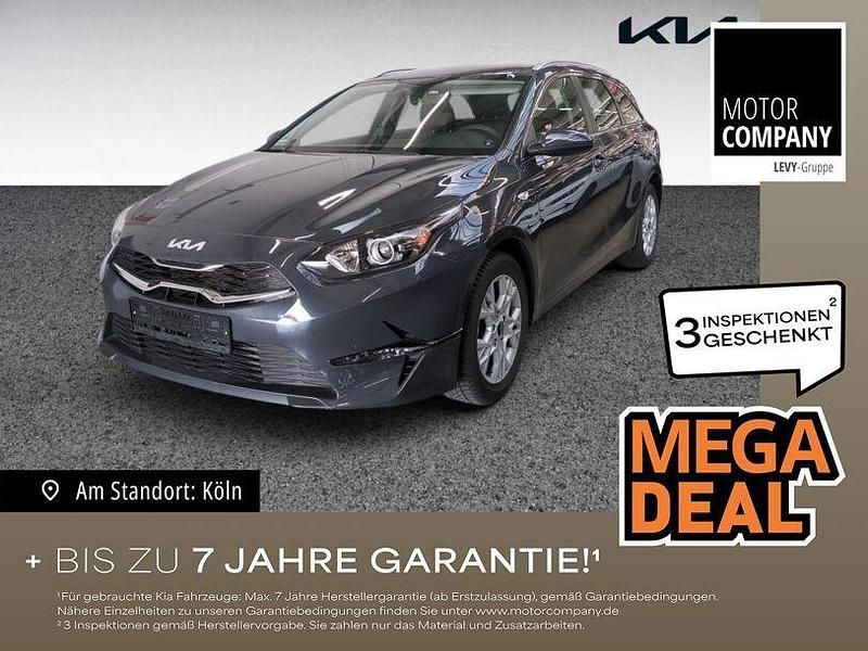 Grau Gebraucht 2024 Kia Ceed | 20.979 € (Guter Preis) - Bild 1/4