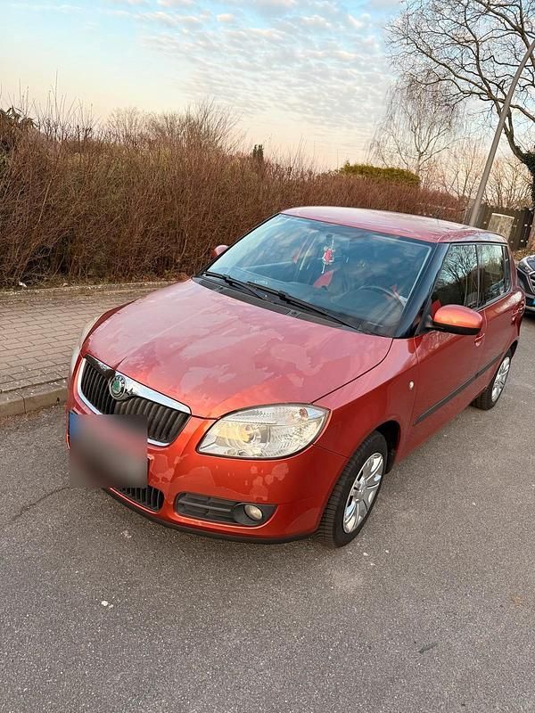 Gebraucht Skoda Fabia 60 PS (44 kW) 2008 Orange Limousine