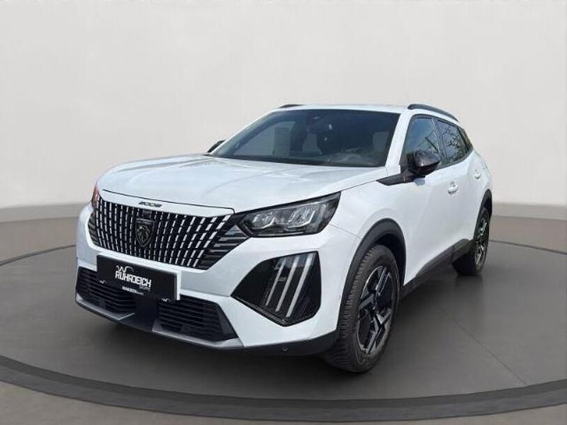 Weiss Gebraucht 2025 Peugeot 2008 SUV | 24.590 € (Etwas zu teuer) - Bild 1/4
