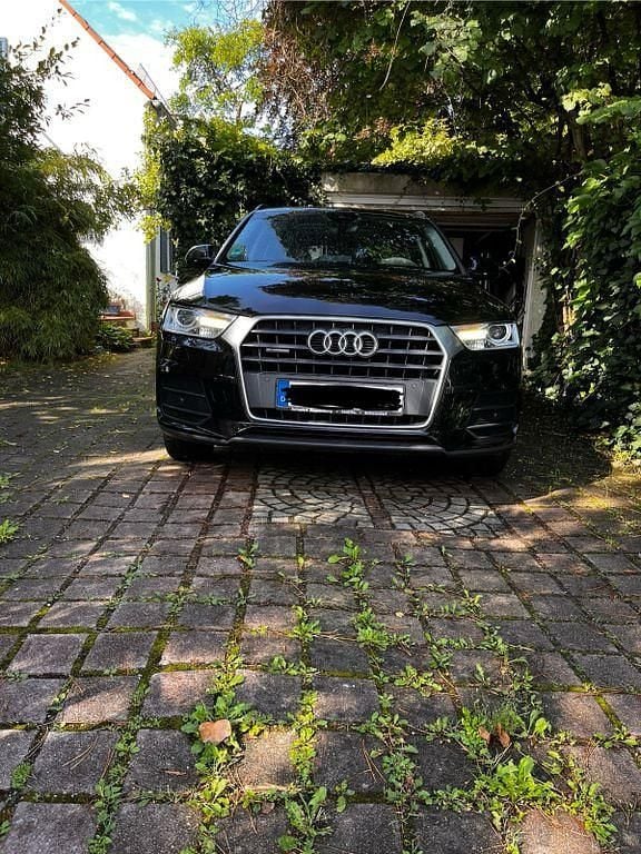 Schwarz Gebraucht 2018 Audi Q3 SUV | 20.000 € (Superpreis) - Bild 1/4