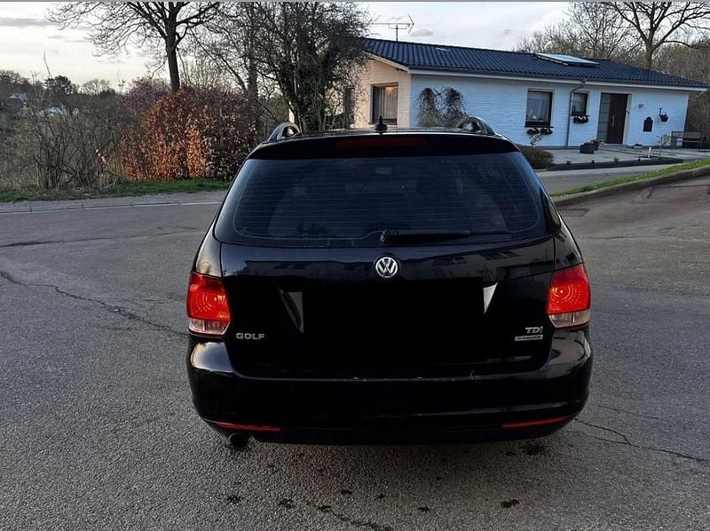 Gebraucht VW Golf VI Trendline 105 PS (77 kW) 2011 Schwarz Kleinwagen