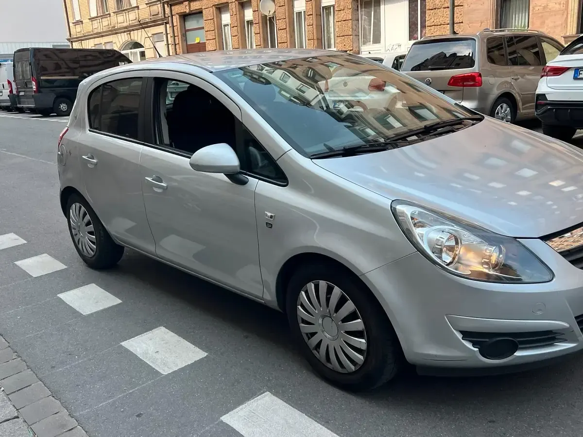 Gebraucht Opel Corsa 69 PS (50 kW) 2010 Grau Kleinwagen