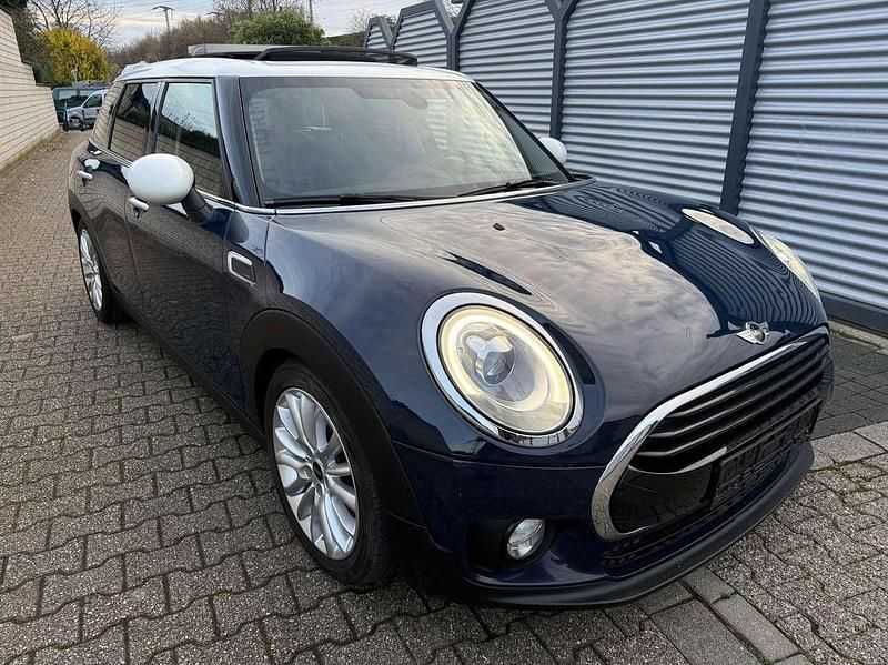 Gebraucht Mini Cooper D Clubman 150 PS (110 kW) 2016 Lapisluxury blue Kombi