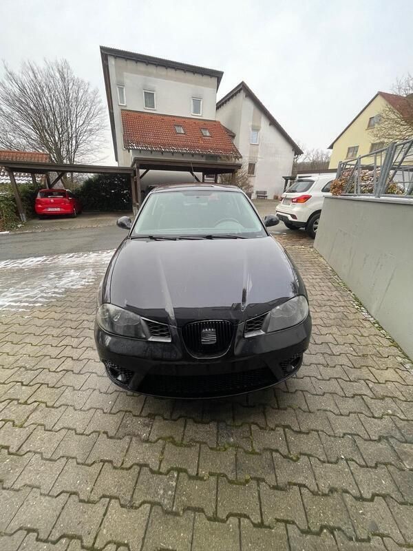 Schwarz Gebraucht 2006 Seat Ibiza Kleinwagen | 2.050 € (Teuer) - Bild 1/4