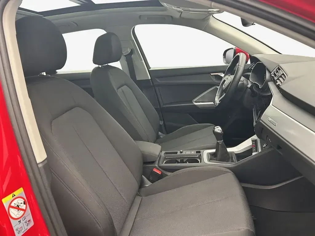 Gebraucht Audi Q3 S-Line 150 PS (110 kW) 2024 Progressivrot metallic SUV