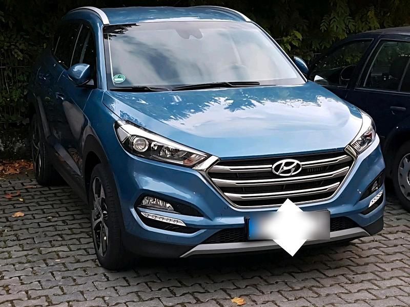 Gebraucht Hyundai Tucson 141 PS (103 kW) 2017 Blau SUV