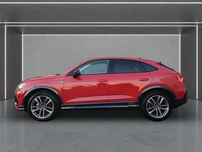 Gebraucht Audi Q3 Sportback S-Line 150 PS (110 kW) 2024 Rot SUV