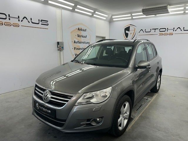 Grau Gebraucht 2011 VW Tiguan Freestyle SUV | 6.990 € (Guter Preis) - Bild 1/4
