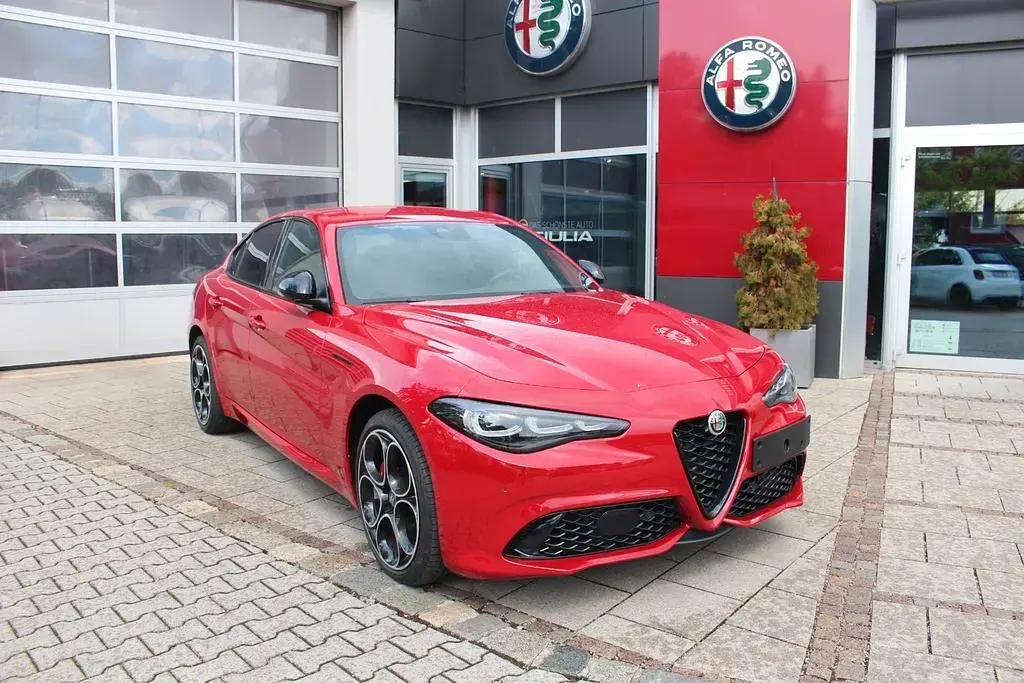 Gebraucht Alfa Romeo Giulia Competizione 280 PS (205 kW) 2023 Rot Limousine