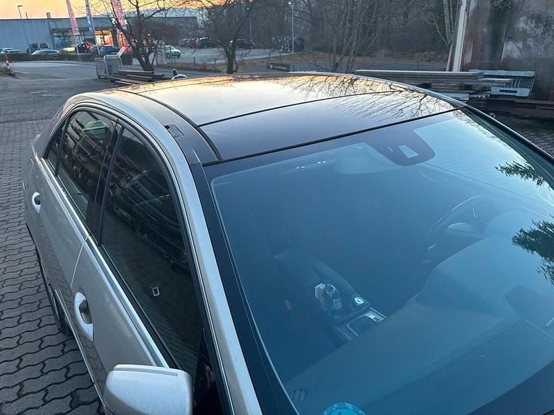 Gebraucht Mercedes E220 170 PS (125 kW) 2011 Limousine