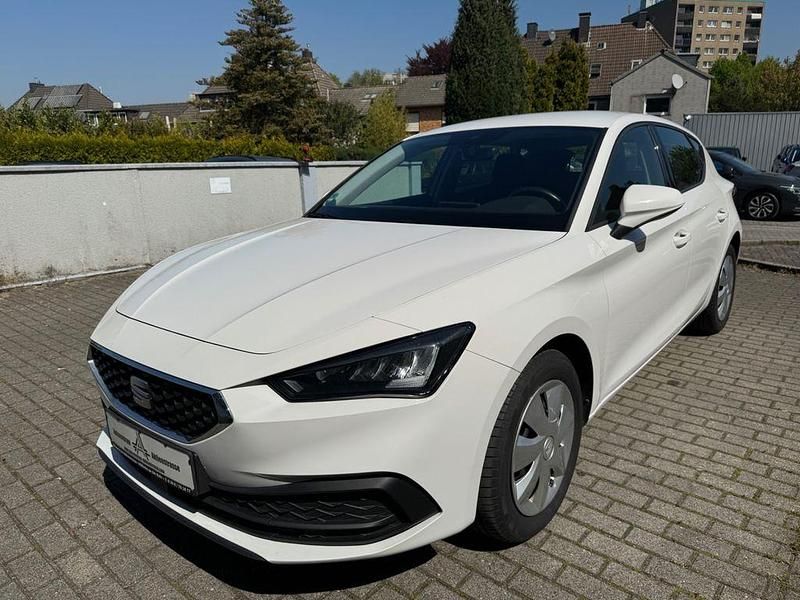 Gebraucht Seat Leon CONNECT 116 PS (85 kW) 2022 Weiß Limousine